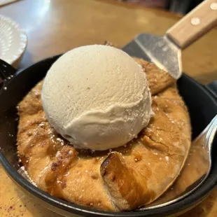 food, dessert