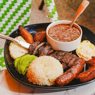 Colombian restaurant in Miami Beach - Bandeja Paisa