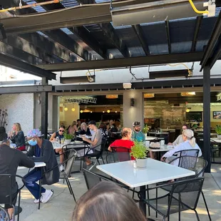 Outdoor dining on a July morning; fabulous!!
