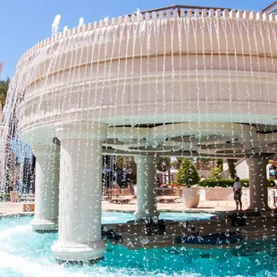 Garden of the Gods Pool Oasis at Caesars Palace