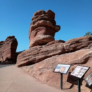 Balanced rock