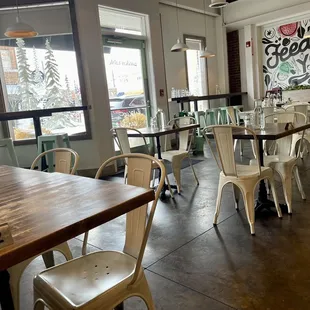 Another view of dining space (before it got busy!)