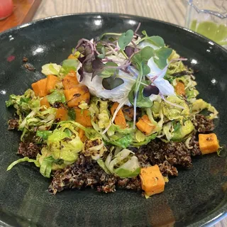 Quinoa Breakfast Bowl