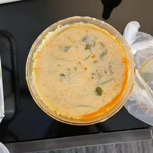 Tom kha SU1. Chicken Coconut Soup