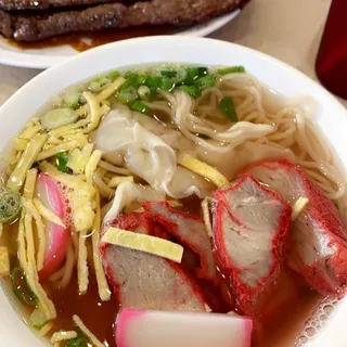 Wonton Saimin Combo Soup