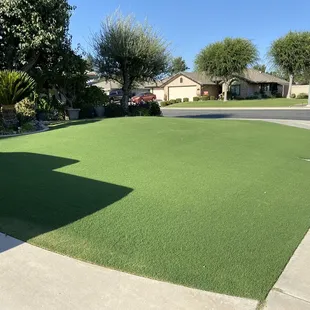 Great looking lawn looking amazing after being consulted by Gardener&apos;s Supply!