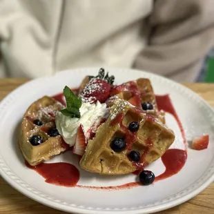 Belgian Berry Waffle