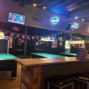 Pool and plenty of seats