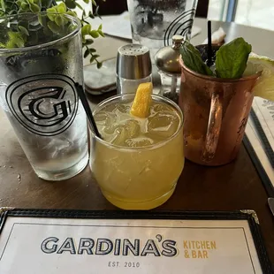 I went with the Spicy Pineapple Bourbon Sour and the Mrs. went with the Blueberry Basil Moscow Mule.  Both were delicious.