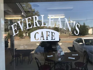 Everlean's Cafe