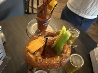 Burnsie's Bar & Grill