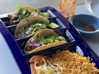 El Sol Mexican Bar & Grill