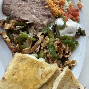Quesadilla Fajita Plate