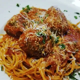 Kids Spaghetti & Meatballs