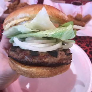 Turkey burger, no ketchup or tomato