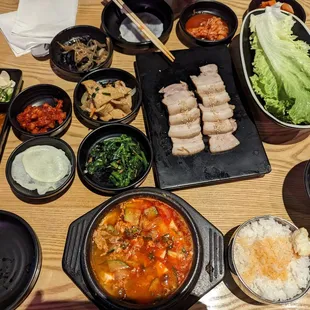 Bossam and beef tofu soup