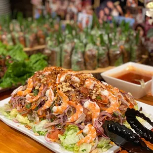 Pomelo &amp; Prawn Salad