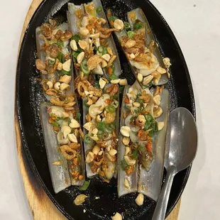 Razor Clams Oc Mong Tay