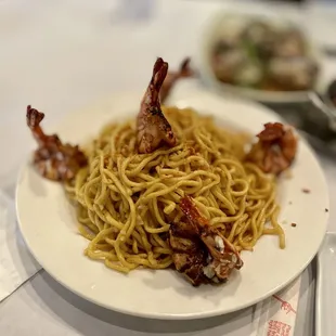 Garlic noodles, 7/10, good