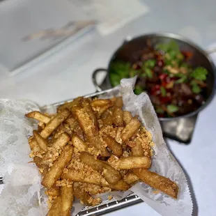 Garlic fires, extra crispy, 8/10