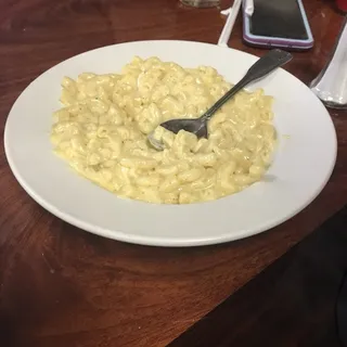 Mac and Cheese Rigatoni Pasta