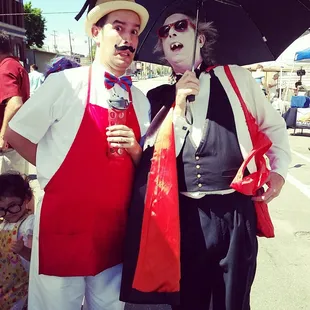 What is the vampire doing to Mr. Mellow??? Throw some garlic!