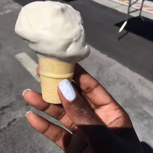 Garlic n olive oil ice cream