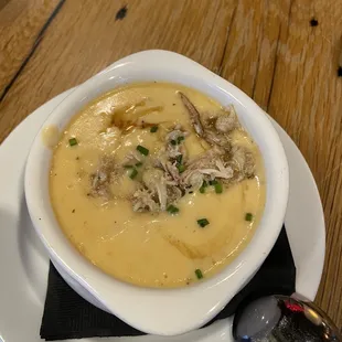 Lobster bisque w crab