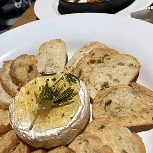 a platter of bread and dip