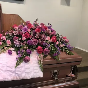 They make this casket arrangement so special!