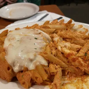 This was the Penne with marinara, ricotta. The little bit of red sauce was from the meet all we ordered.