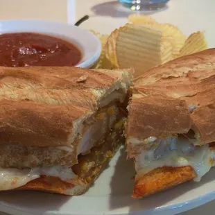 Chicken parmigiana with chips