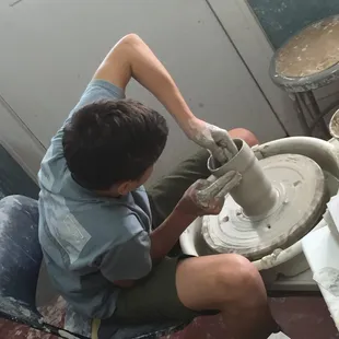 #garretpendergrasspottery #privatelessons #livingoutretirement