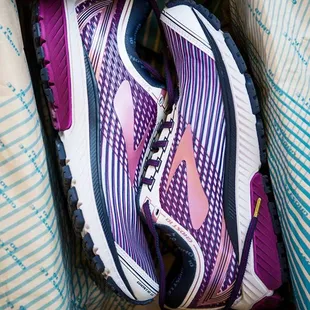 Brooks Ghost 10