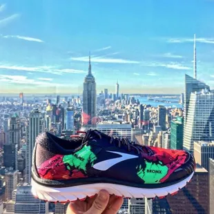 Brooks Adrenaline GTS 18 - NYC Marathon Edition
