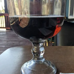 32 ounces. That's a big beer!