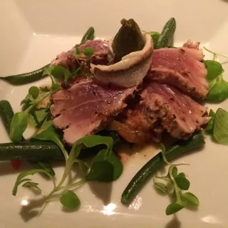 Coriander, Black Pepper and Rosemary Crusted Tuna
