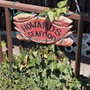 a sign for howard's seafood
