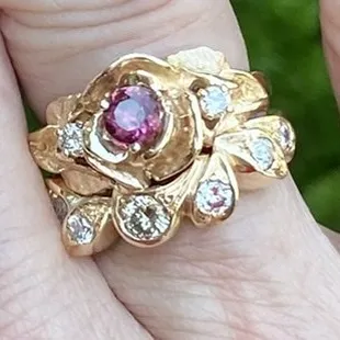 Raylene rose ring