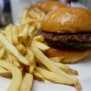 Delicious, huge burgers. The picture doesn't do it justice!