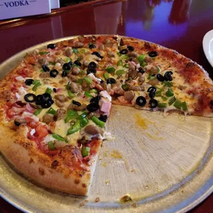 Garzelli 's Grande Pizza