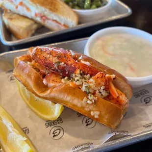 Ghetto lobster roll with cole slaw