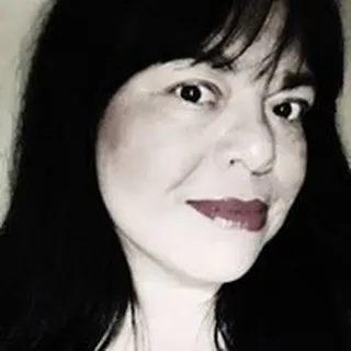 Ellen W.