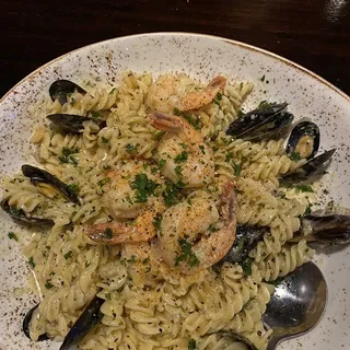 Seafood Pasta Louisiana Style