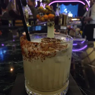 Tranquillo (non-alcoholic tequila, pineapple, lime, honey, tajin)