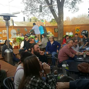 The gaslight at the annual Chili contest.