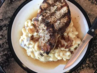 Oakwood Country Club