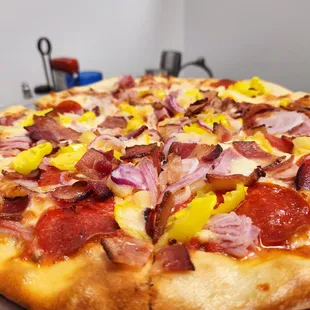 a close up of a pizza