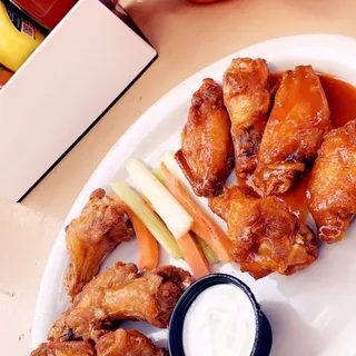 10 Piece Smokehouse Sweet and Spicy Wings