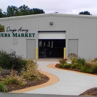 the entrance to the store